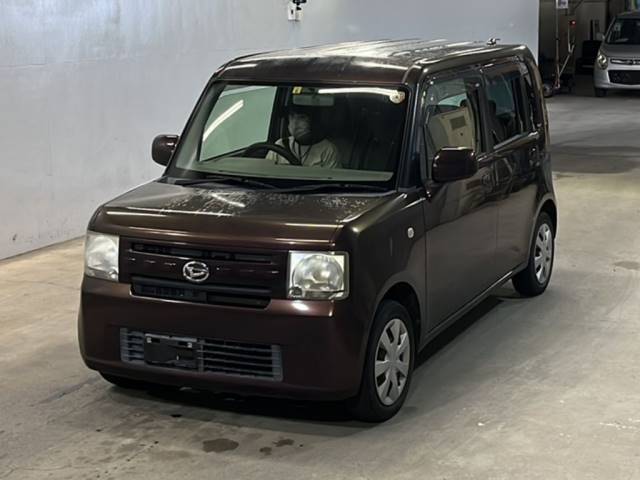 2094 DAIHATSU MOVE CONTE L575S 2012 г. (KCAA Fukuoka)